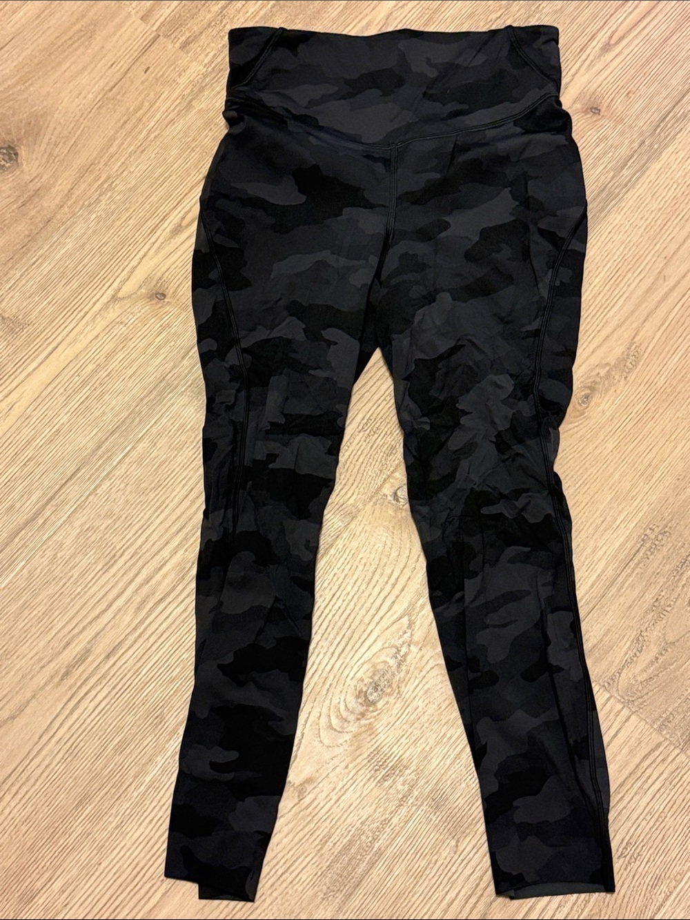 Black Camo High-Waist Leggings - Picture 2 of 3